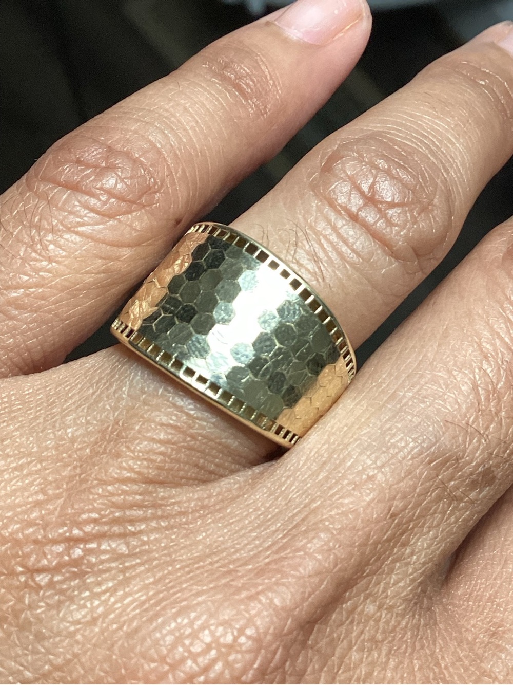 14k Italy Gold Honeycomb Wide Band Ring